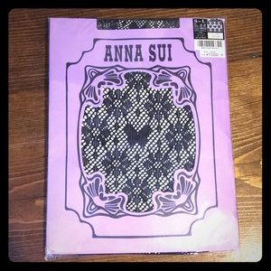 Brand new Anna Sui bitterly/flower design fishnet